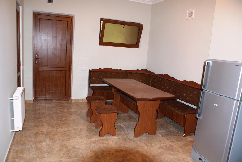 Odzun Hotel Alaverdi Quarto foto